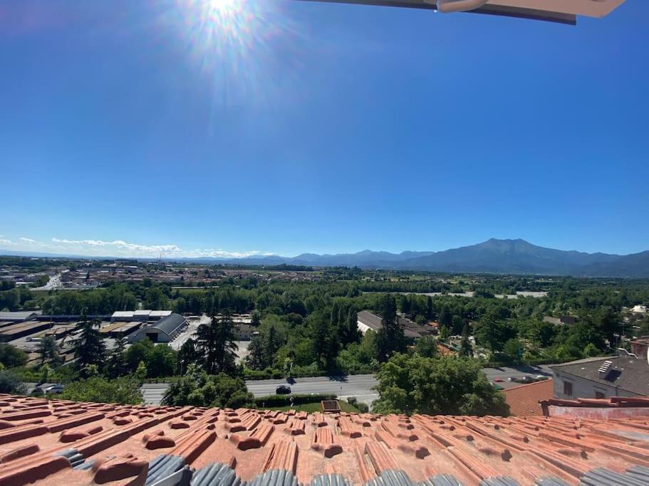 Deliziosa Mansarda Con Vista Panoramica Apartment Cuneo Exterior photo